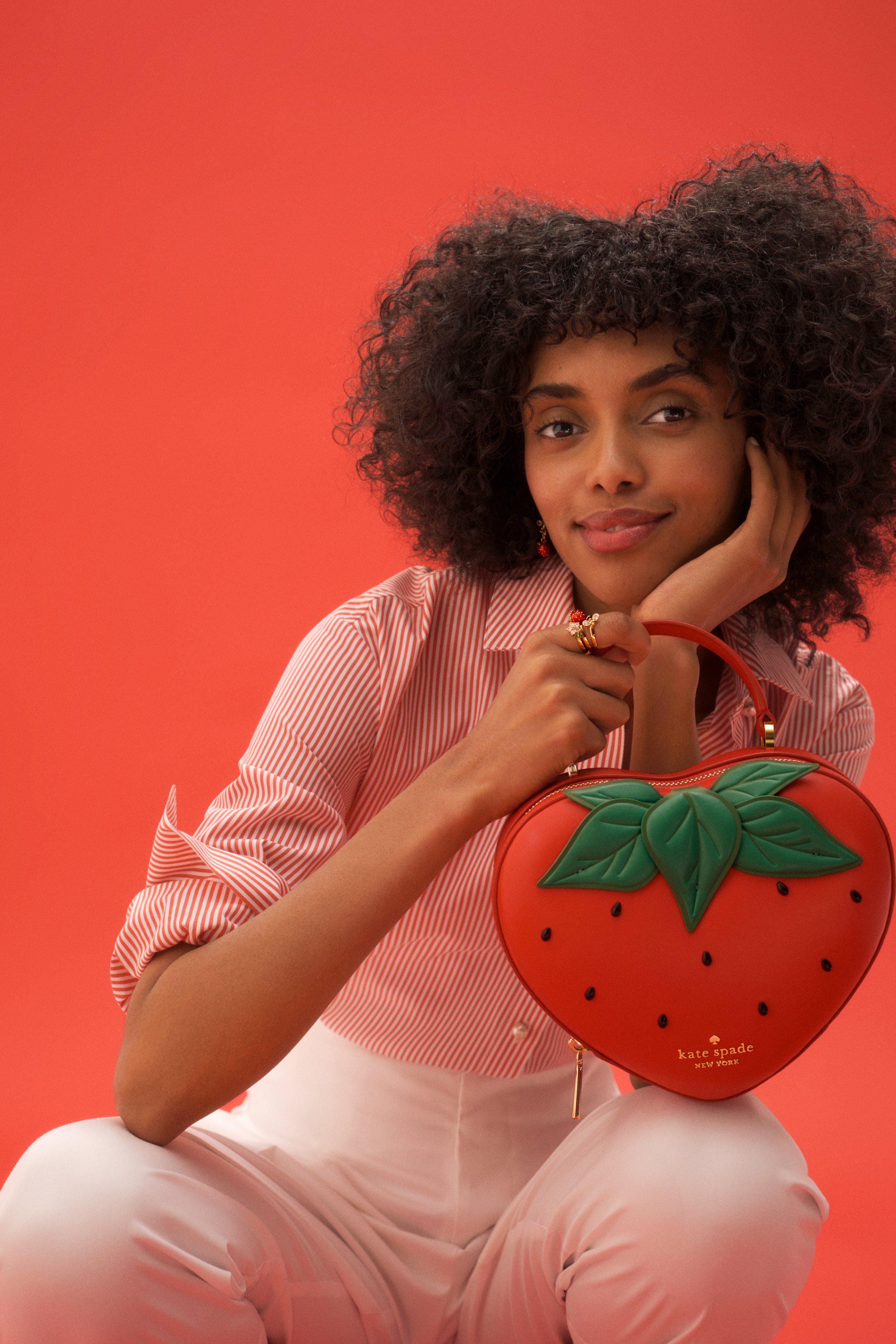 24-01 2750-10B COO_JOC_KSP APRIL STRAWBERRY LEATHER GOODS.JPG