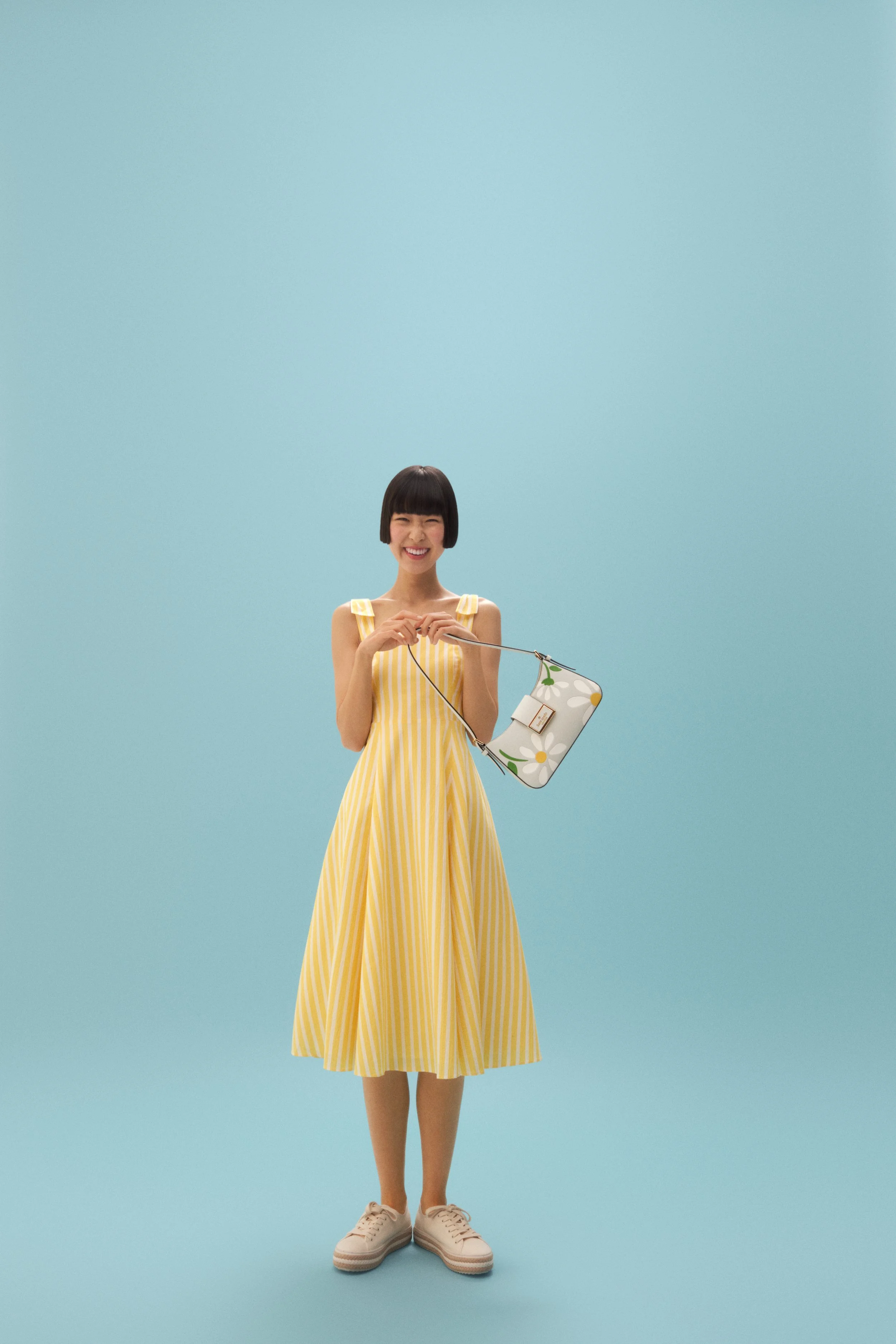 24-01 2750-33C COO_JOC_KSP JUNE REEGAN DAISY.JPG