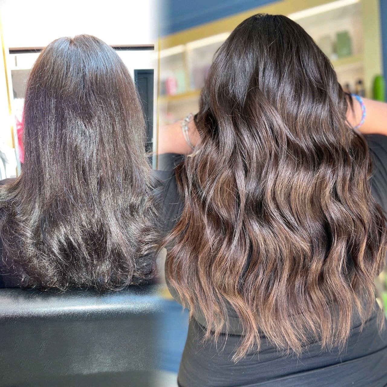 Keeping it simple with a fresh colour. 🍫
This lovely client wanted to keep her hair low maintenance and avoid any more damage from blonde. 

Extensions: 18&rdquo; HandTied @bellamihairpro 
Install, Blend, Style: @hollygallant.hairextensionloft 
Colo