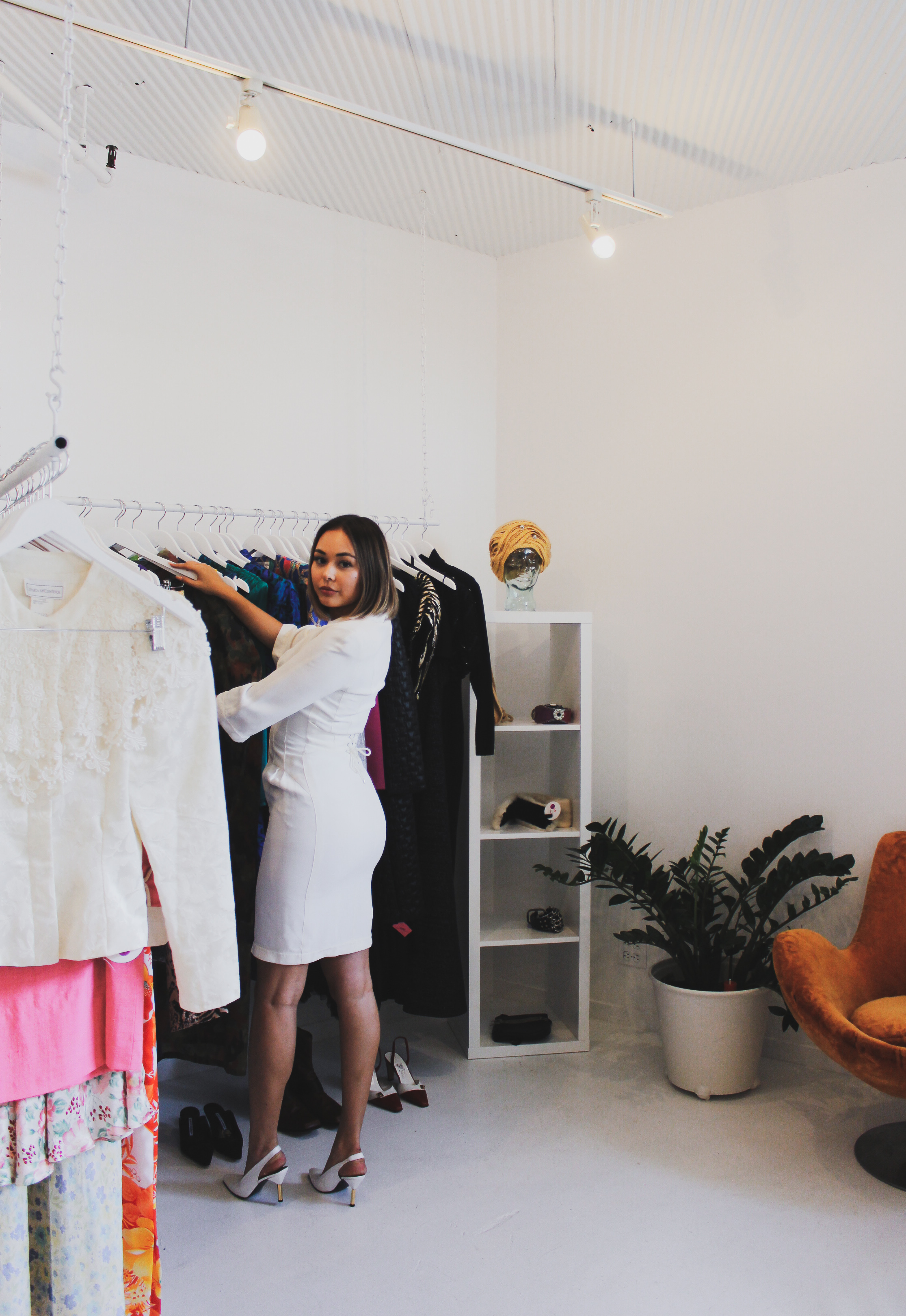 Bon Femmes Adores…STORE.