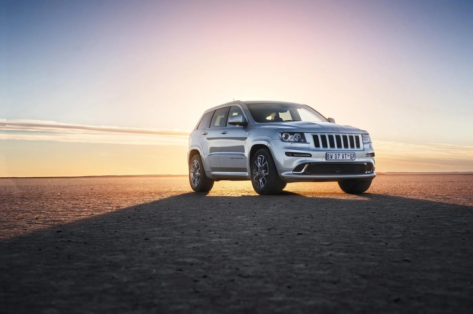 Kalahari_Desert_Speedweek_Jeep_SRT8_Sunrise_001.jpg
