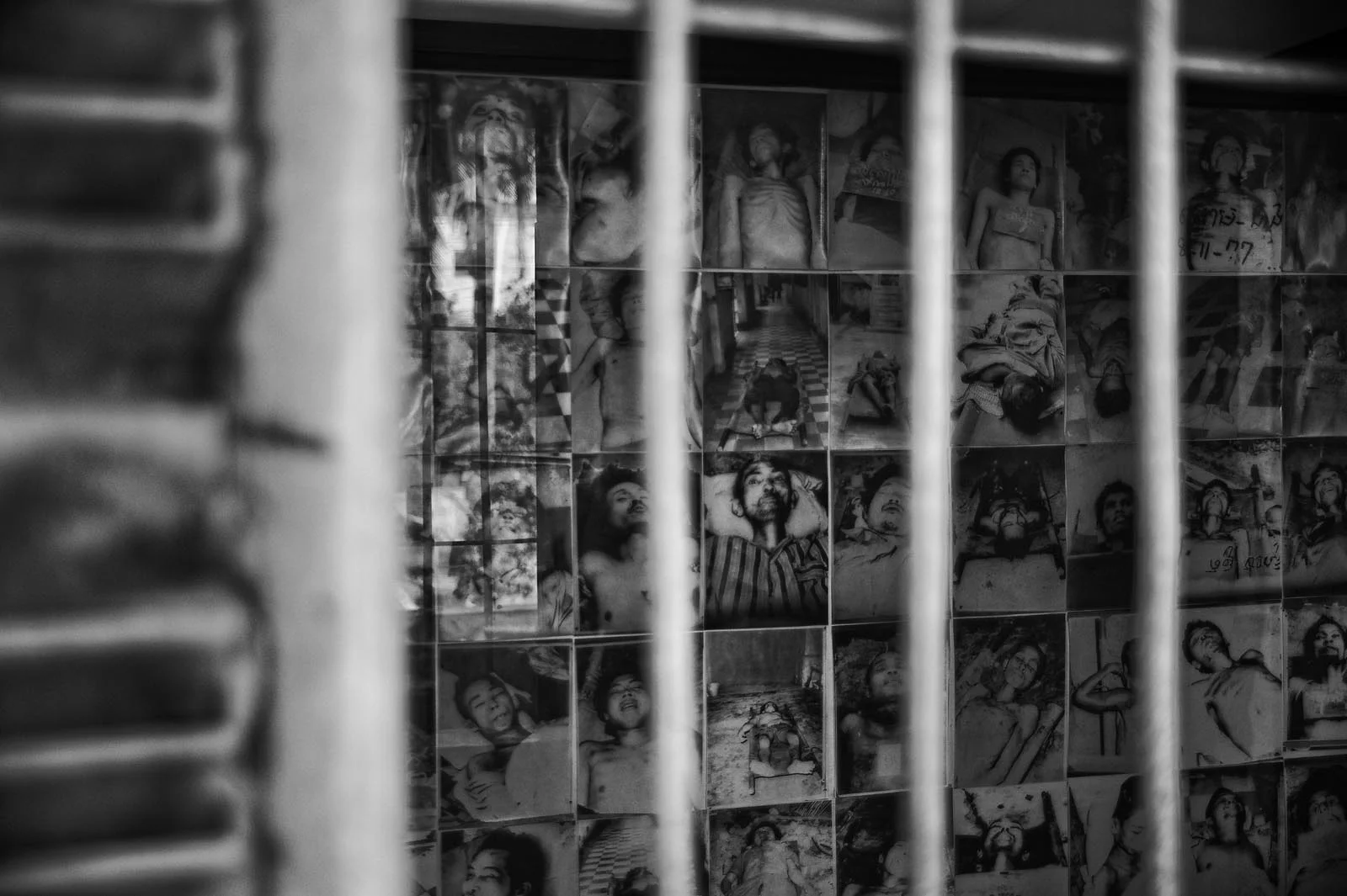 Tuol_Sleng_Genocide_Museum_Cambodia_022.jpg