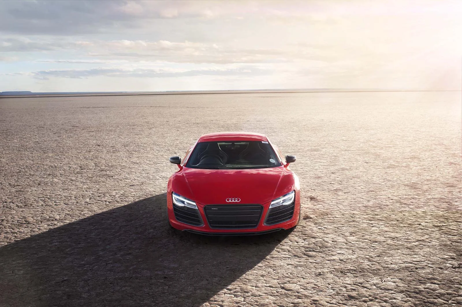 Audi_R8_V10_Kalahari_Desert_002.jpg