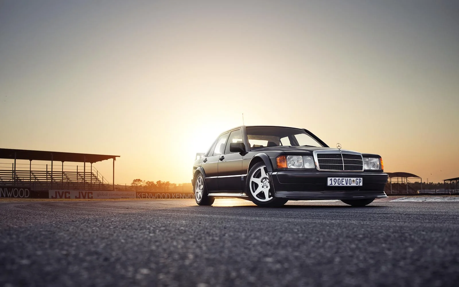 TopCar_Mercedes_BMW_C63_AMG_M3_190e_Zwartkops_006.jpg
