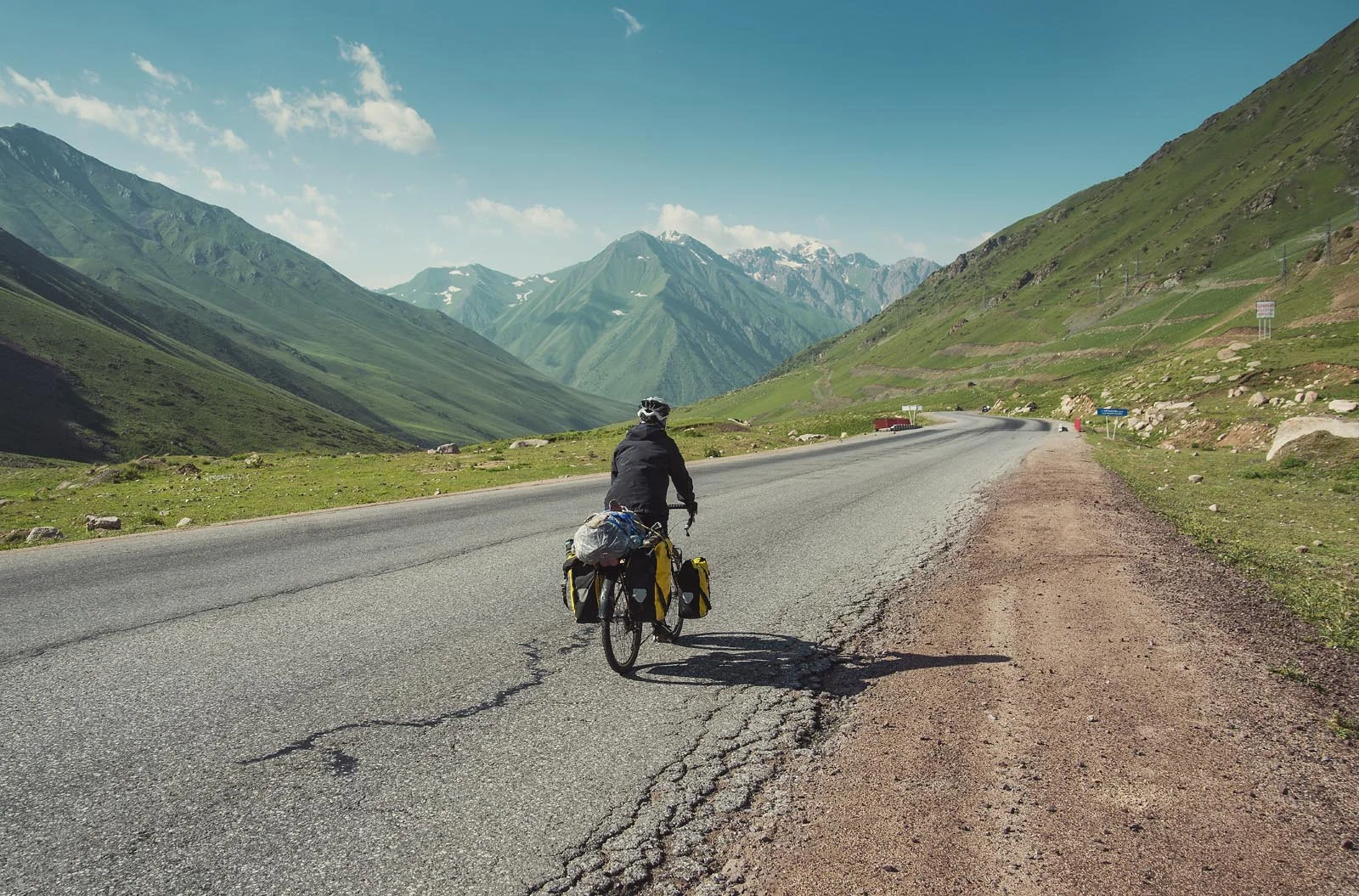 Asia_Cycle_Trip_Kyrgyzstan_003.jpg