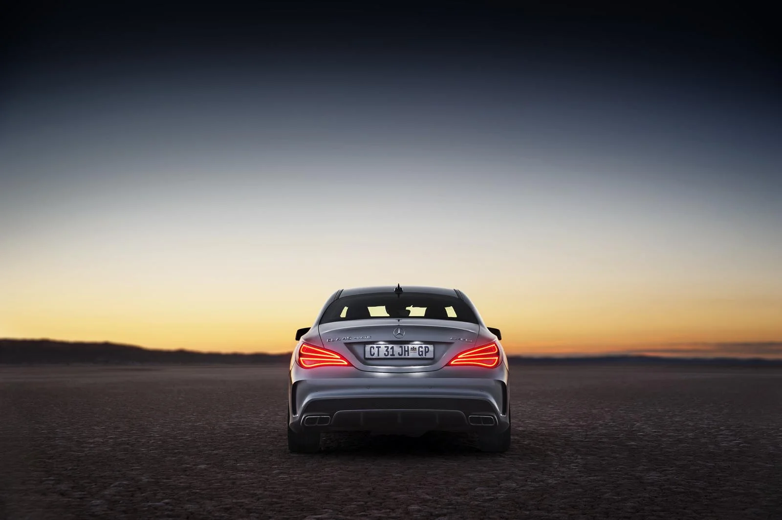 Mercedes_Magazine_CLA_45_AMG_Desert_005.jpg