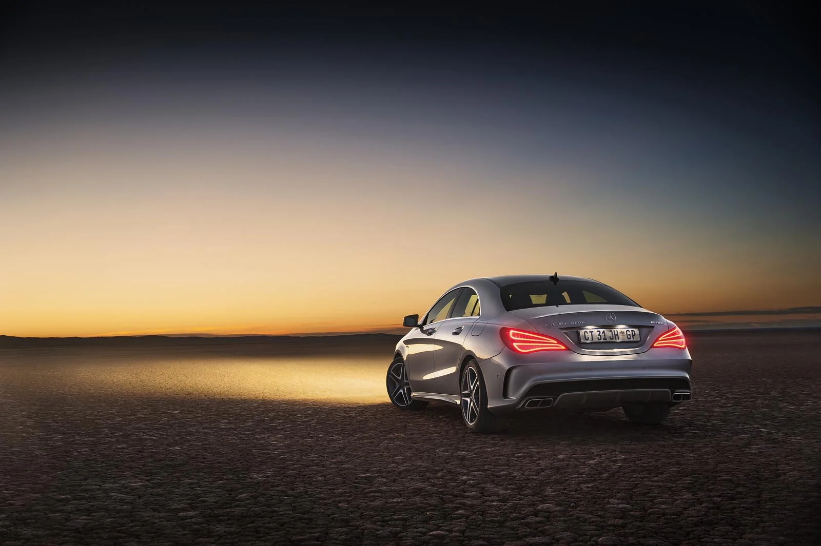 Mercedes_Magazine_CLA_45_AMG_Desert_010.jpg
