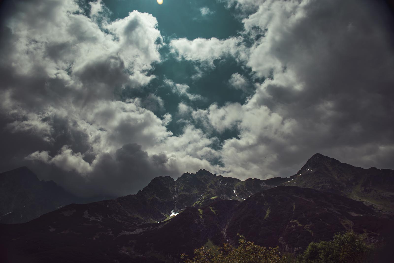 High_Tatras_Mountains_Slovakia_007.jpg