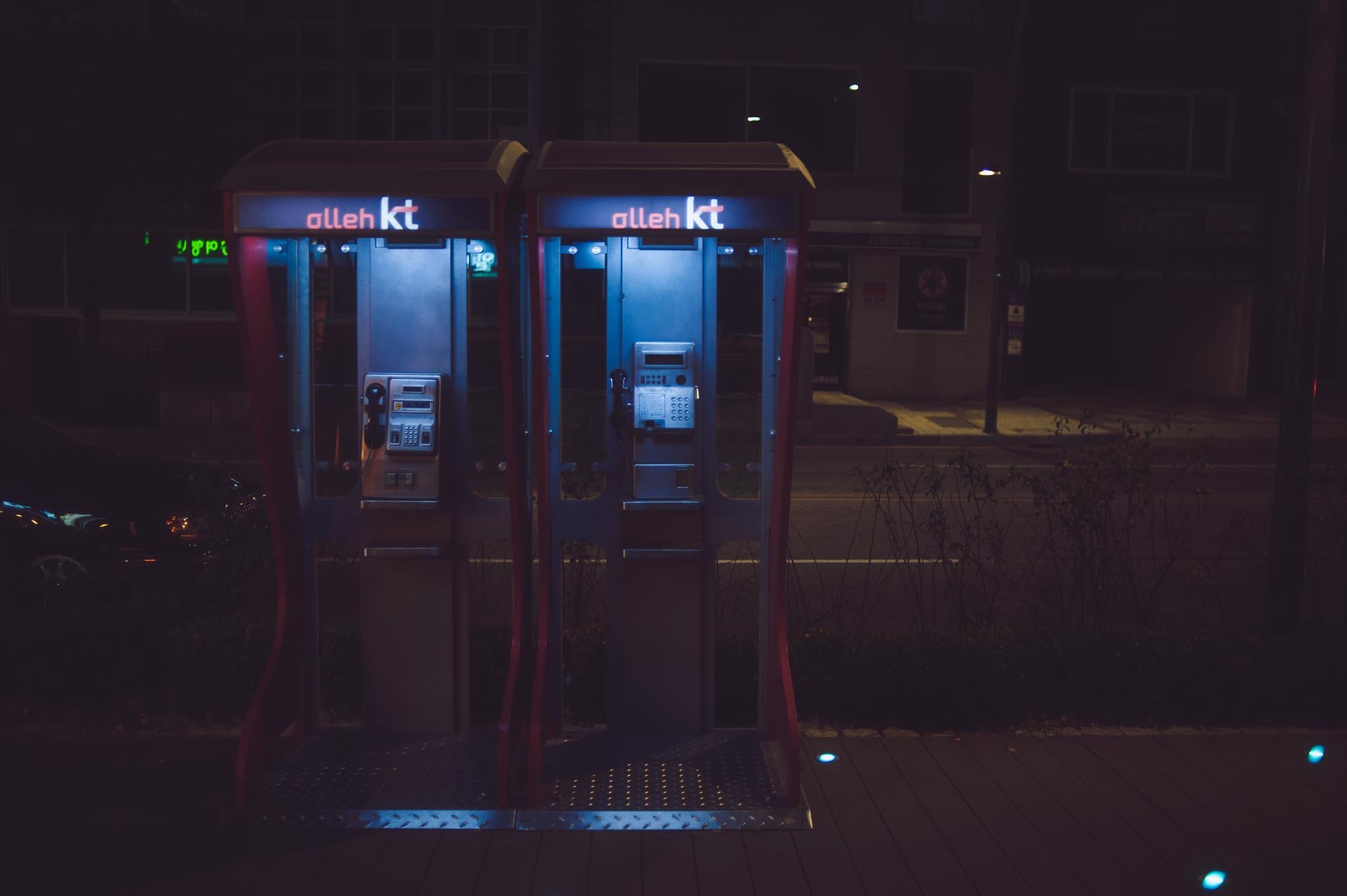 OHP_Setsof10_Phonebooths_003.jpg