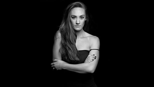 &lsquo;Sunday Morning&rsquo; No Doubt
#EveryPortraitHasASoundtrack
#portraitphotography #portrait #studiophotography #sydneyphotography #femaleportrait #blackandwhite #nikon #profoto #photooftheday #surryhills #sundaymorning #nodoubt
@nikkiobyrne