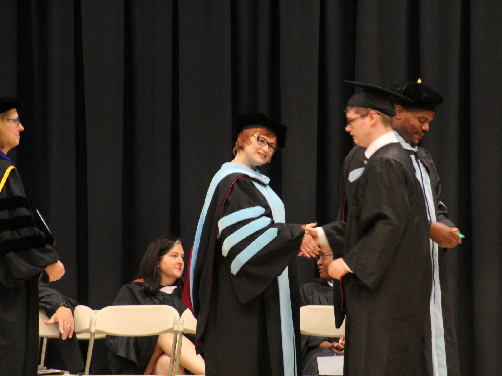 6-14 w-Grad 6.jpg
