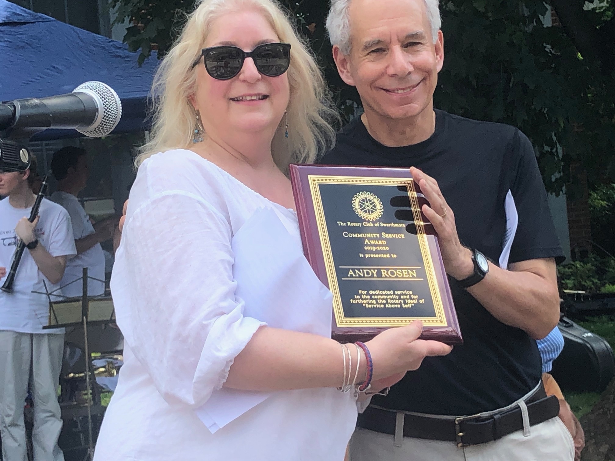  Swarthmore Rotary President Maria Zissimos presents Andy Rosen a Community Service Award 