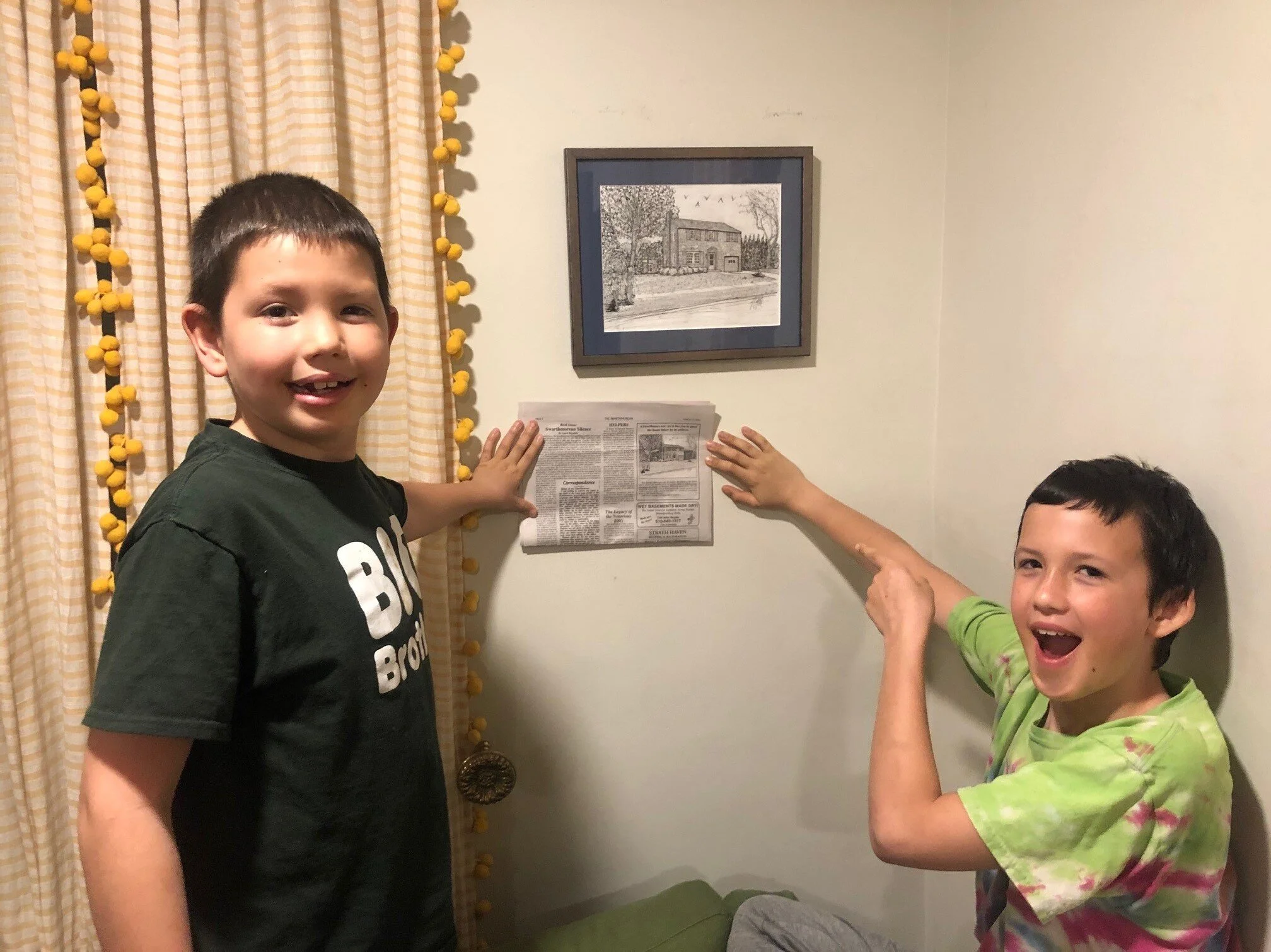 "Guess the House" Drawing Makes the Wall