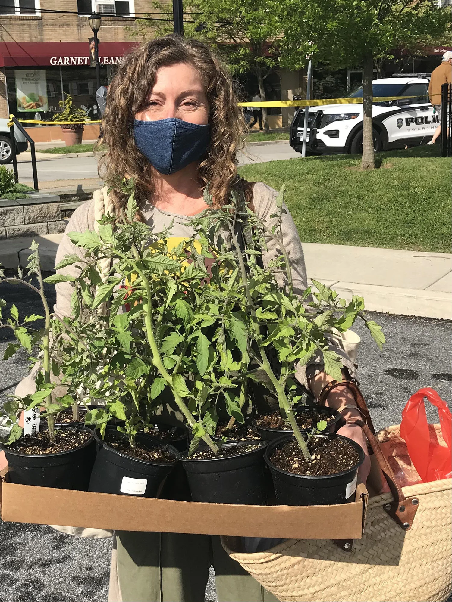  I am excited about all the gorgeous spring produce, like the rhubarb and green garlic and tender spinach. And all the young baby plants. And just being out in the community and having this space again for all of us to come and celebrate local food.”