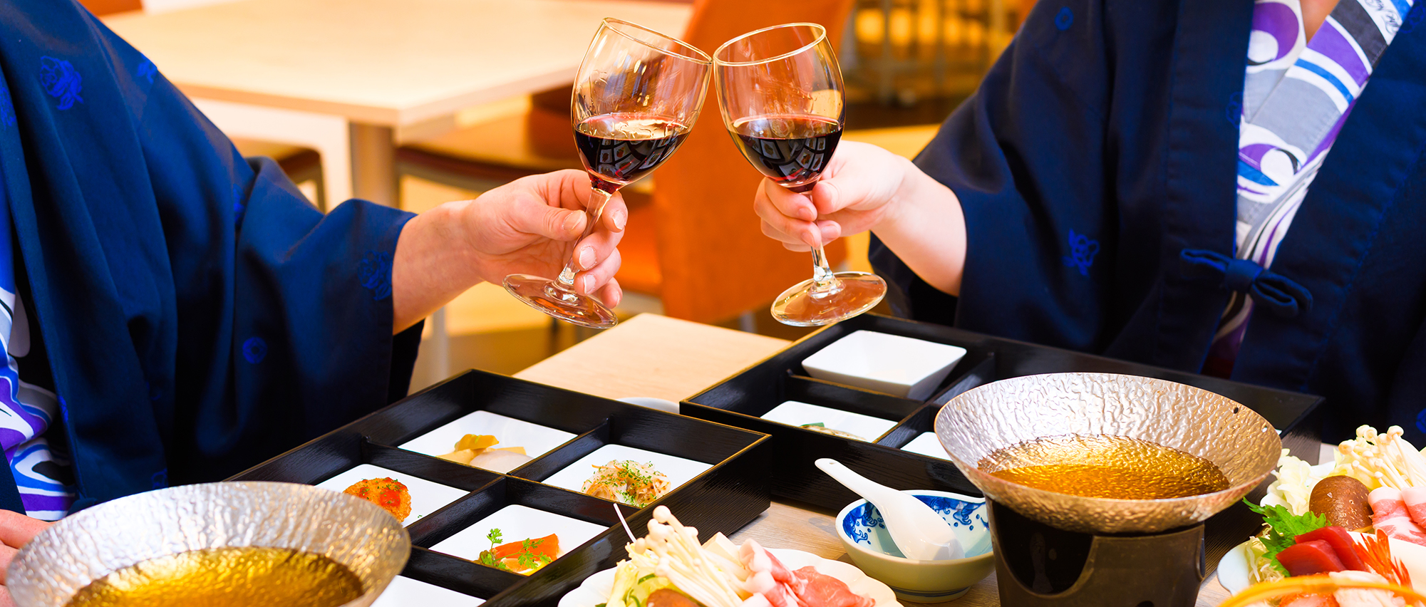 index-dining.jpg