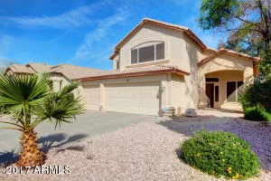 $330,000 680 E WINDSOR DR Gilbert, AZ 85296