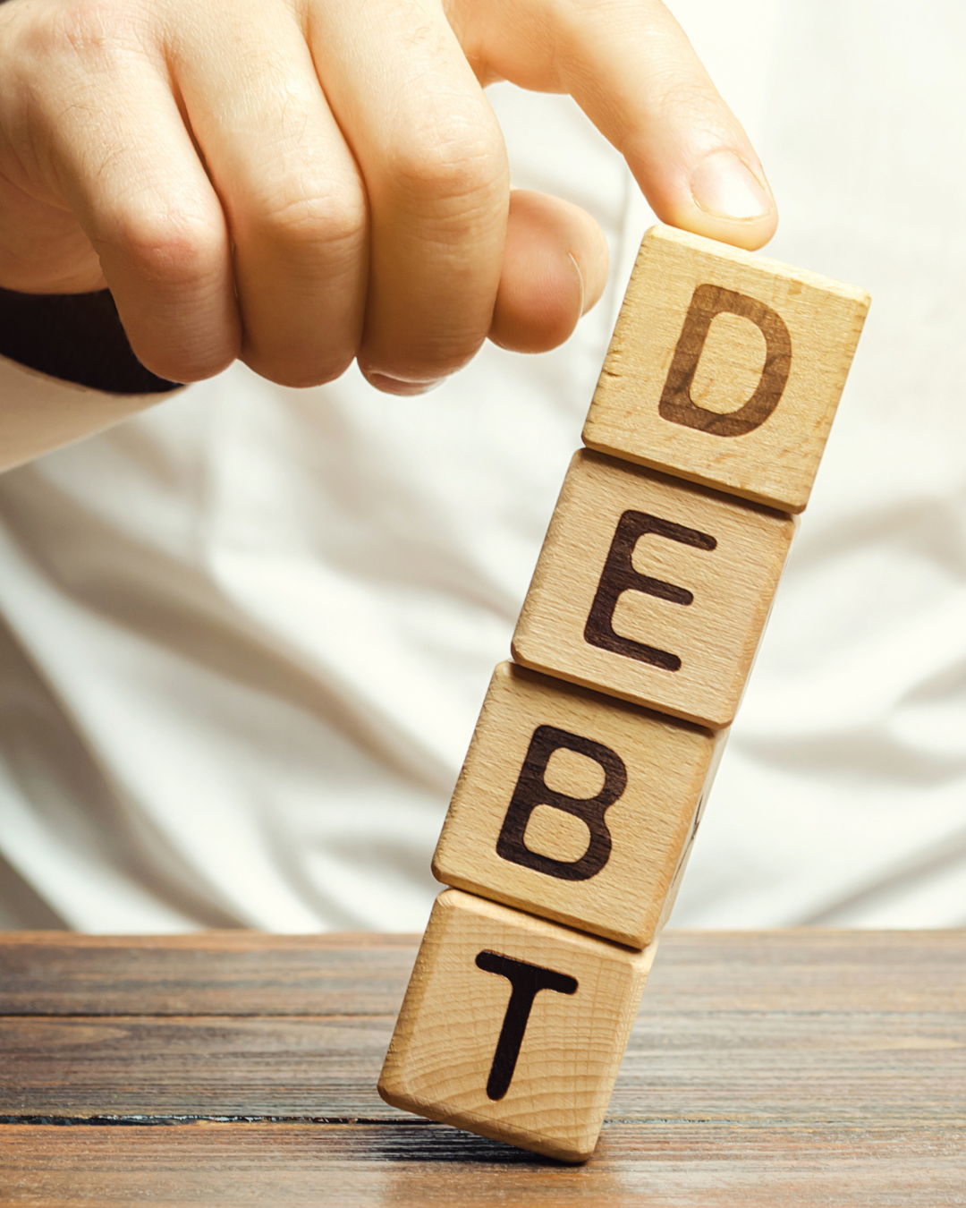 The Best Ways to Pay Off Debt: Snowball vs. Avalanche
