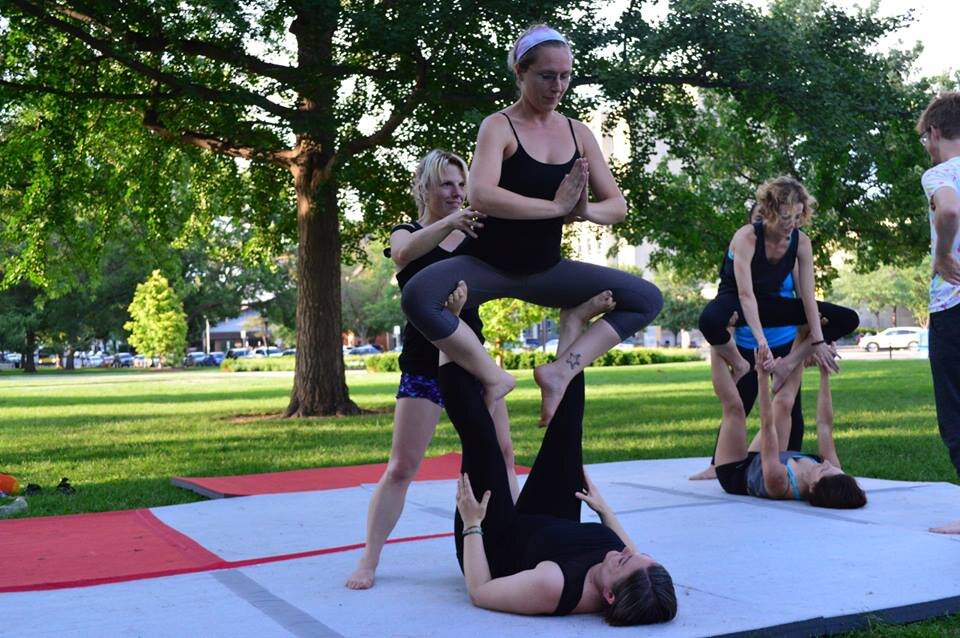 2018 - Start practicing with Iowa City acroyogis