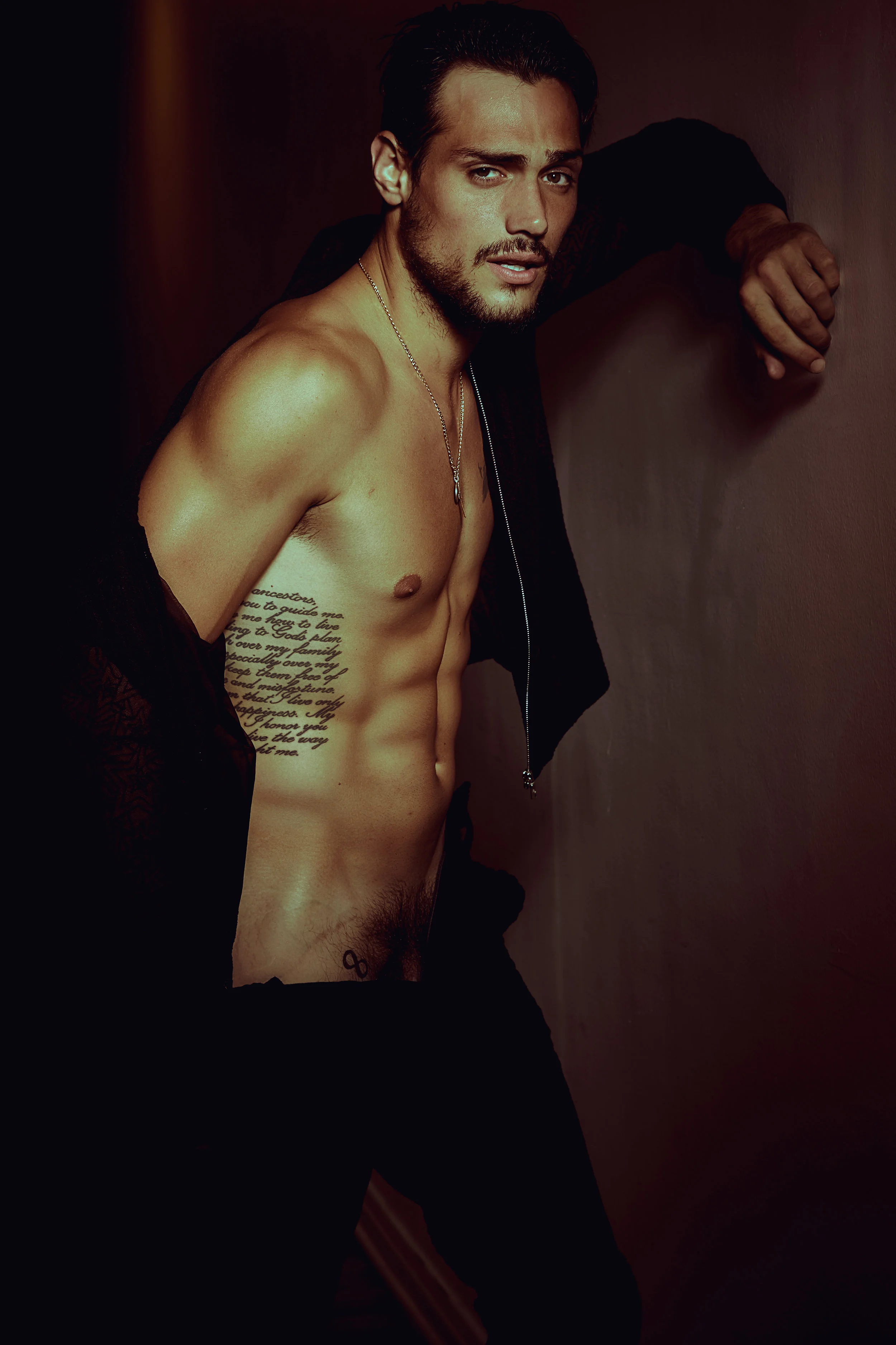 RICHARDDESNUDO8B.jpg