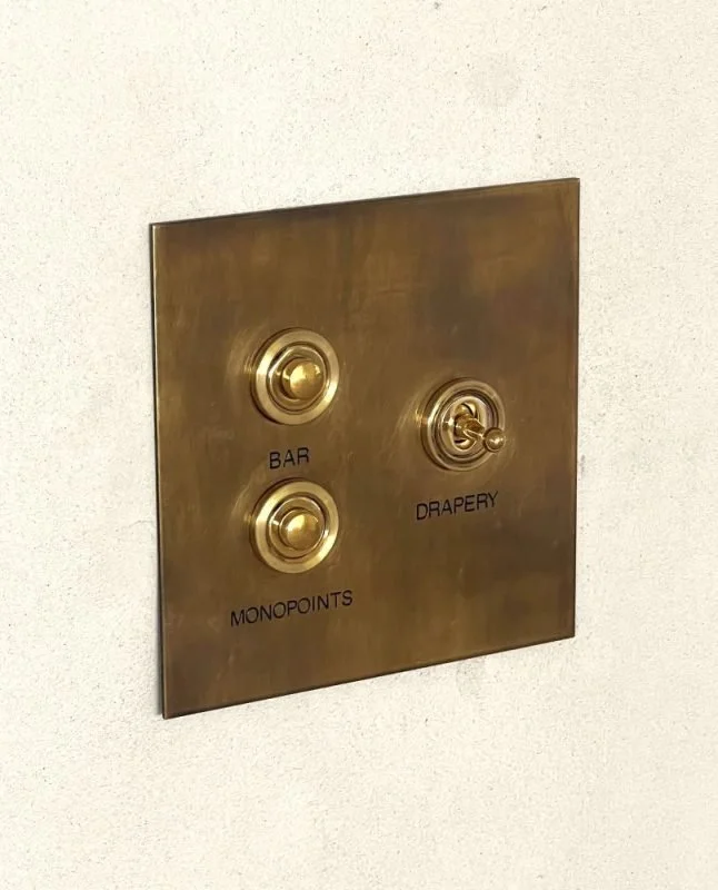 2-gang-with-Momentary-Push-Buttons-3-Position-Toggle-Aged-Brass-2-PROJECTS-UPLOAD-1-646x800.jpg