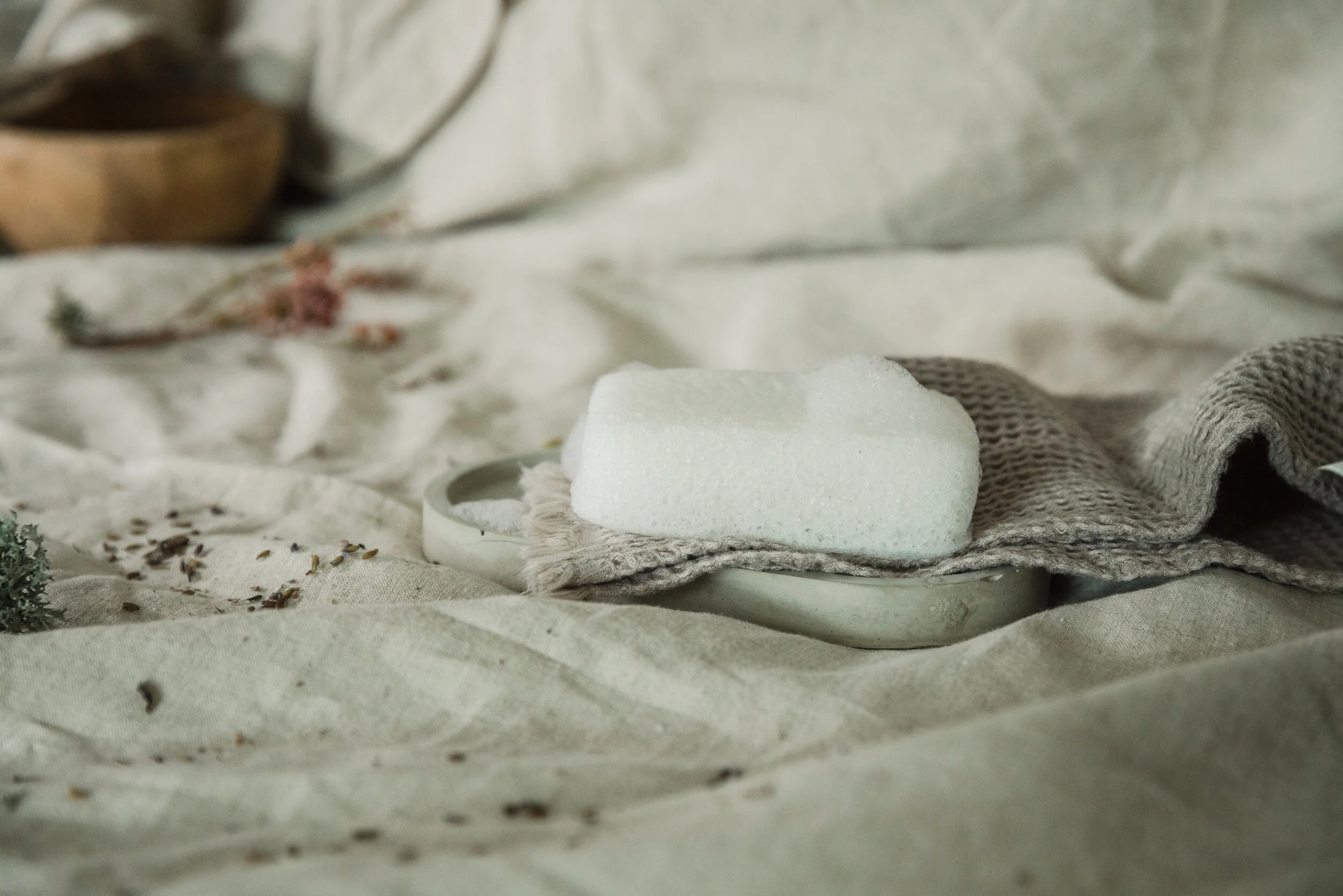 The Mandala Aloe Vera Konjac Adult Body Sponge