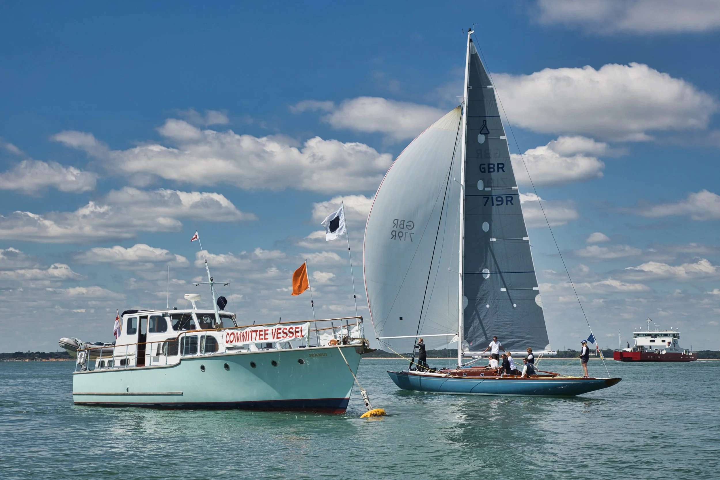 Spirit 46 Dido crossing the line