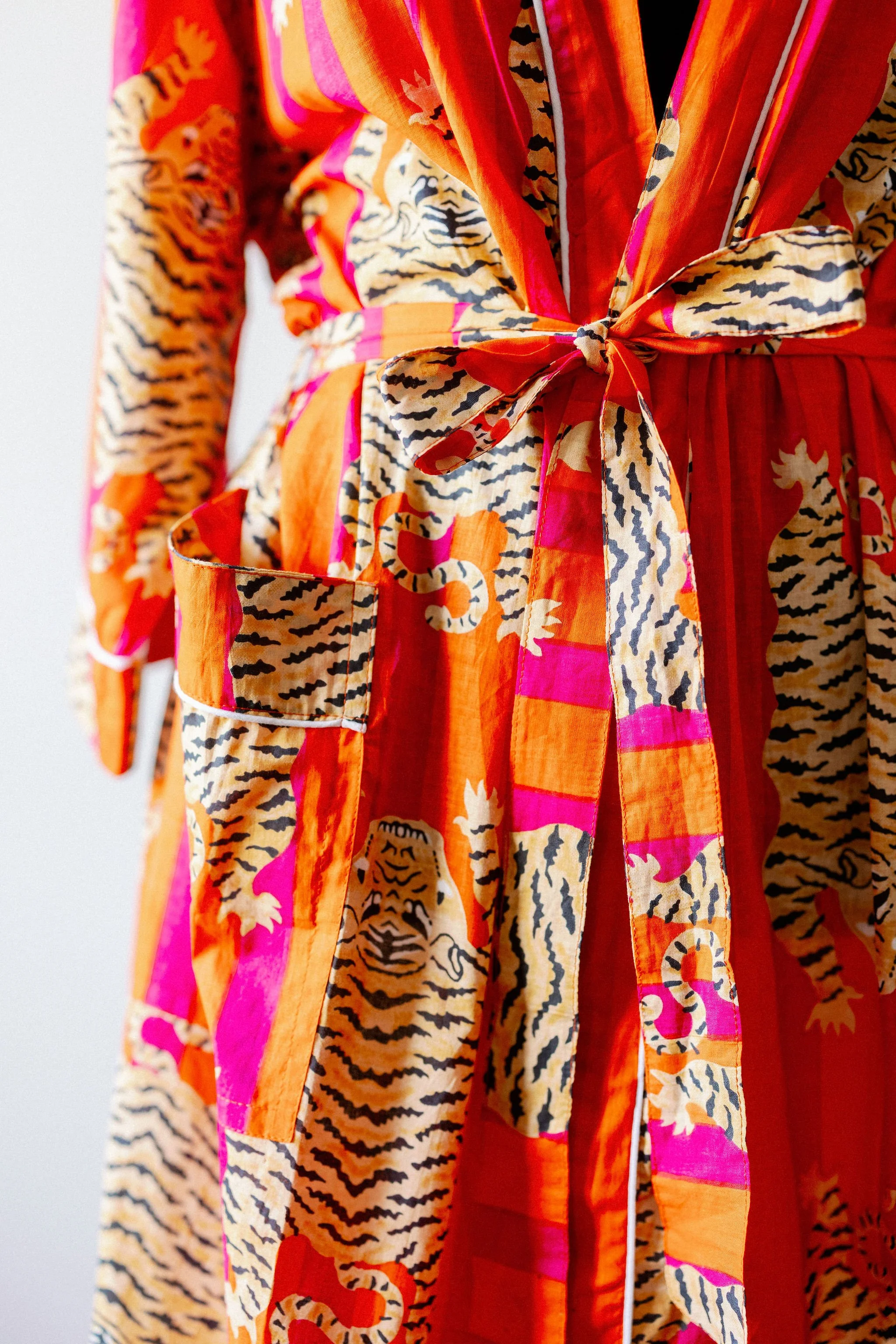 AliBoutique0002.jpg