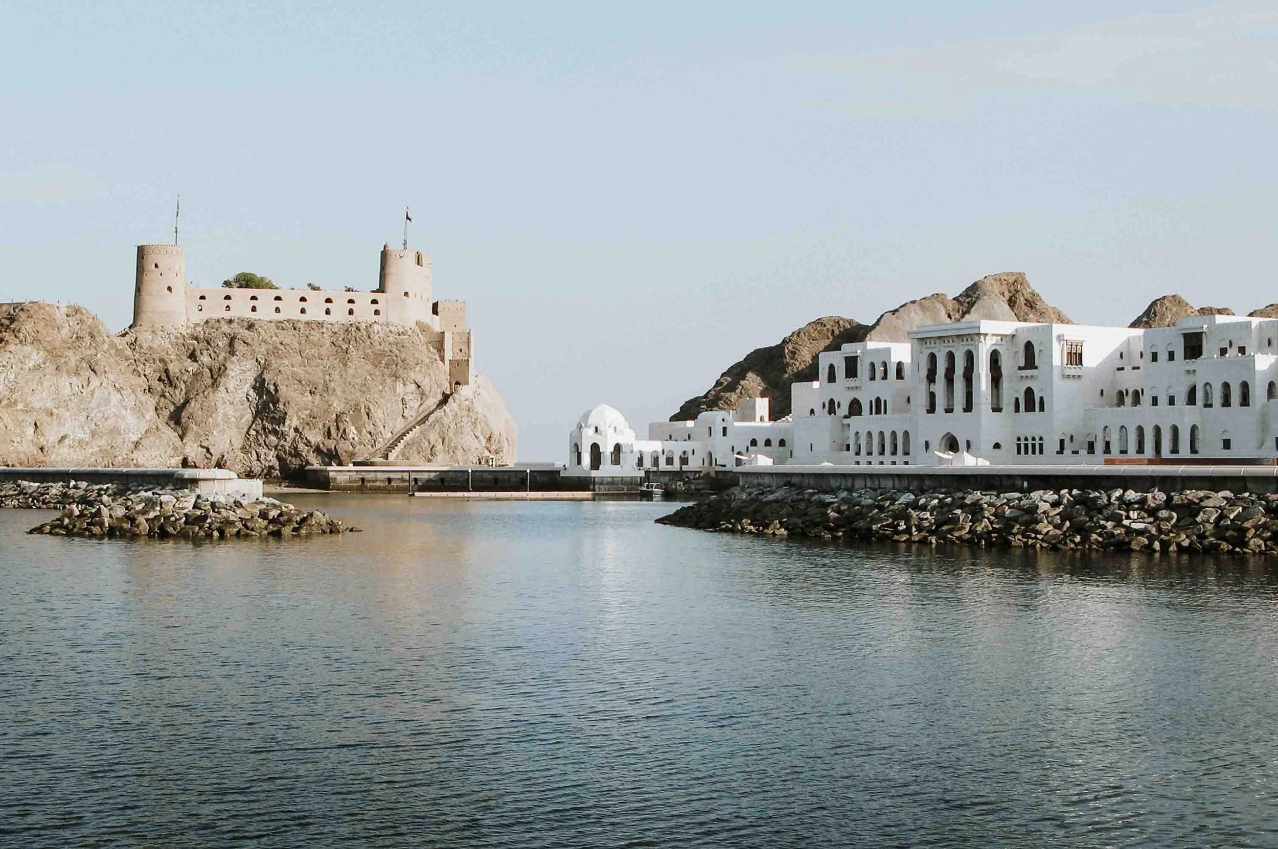 Dubai to Oman by road (2023) Hopping countries and a roadtrip