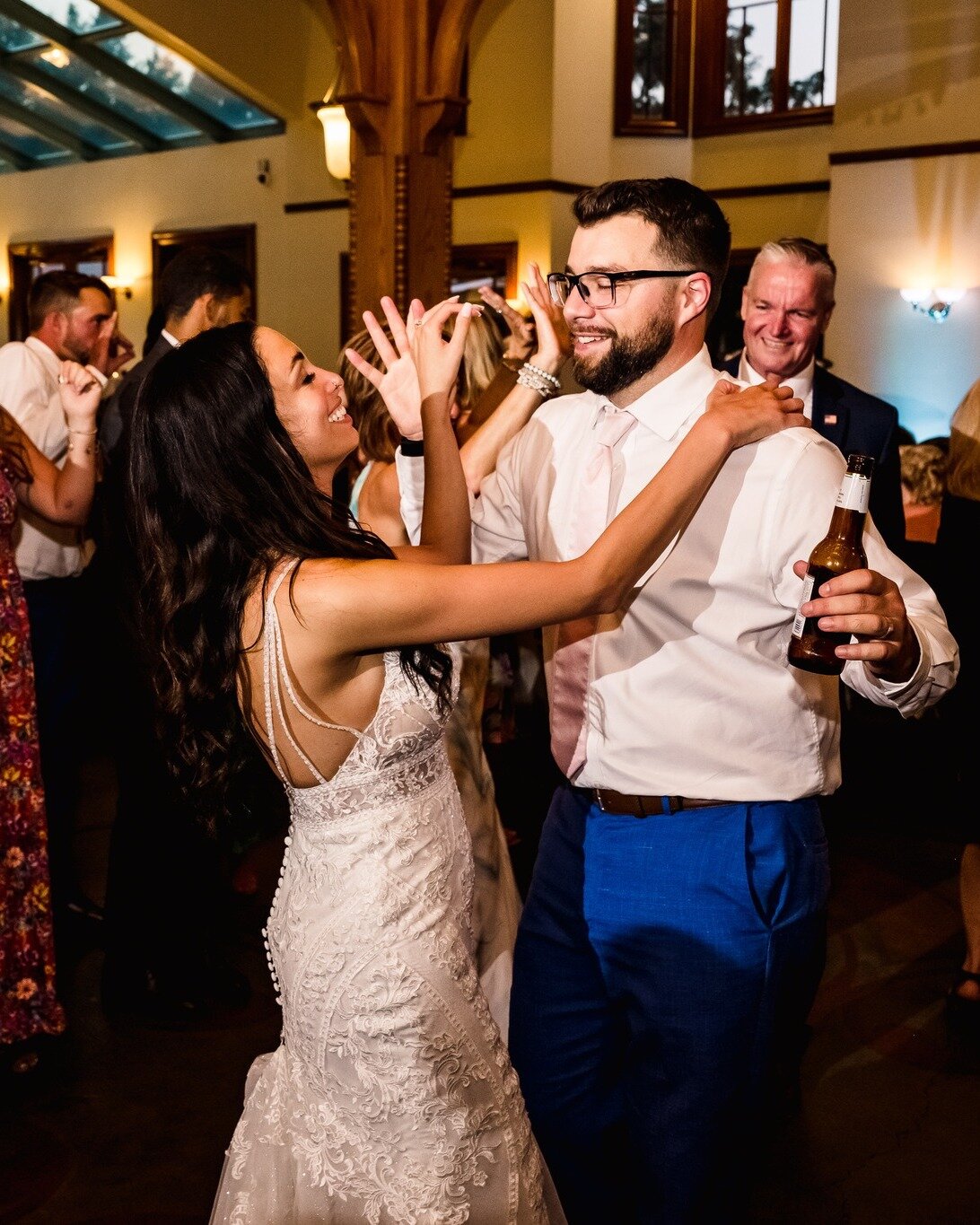 When the music hits and the love is real - authentic moments happen 🙌

Couple @caitlinmary21 @spatrickscannell
Venue at Knowlton Mansion
Caterer @conroycatering
Photos by @soultstudios
Music By @djjaymurch @jordoprod @onthebeatfx

#phillybrides #phi