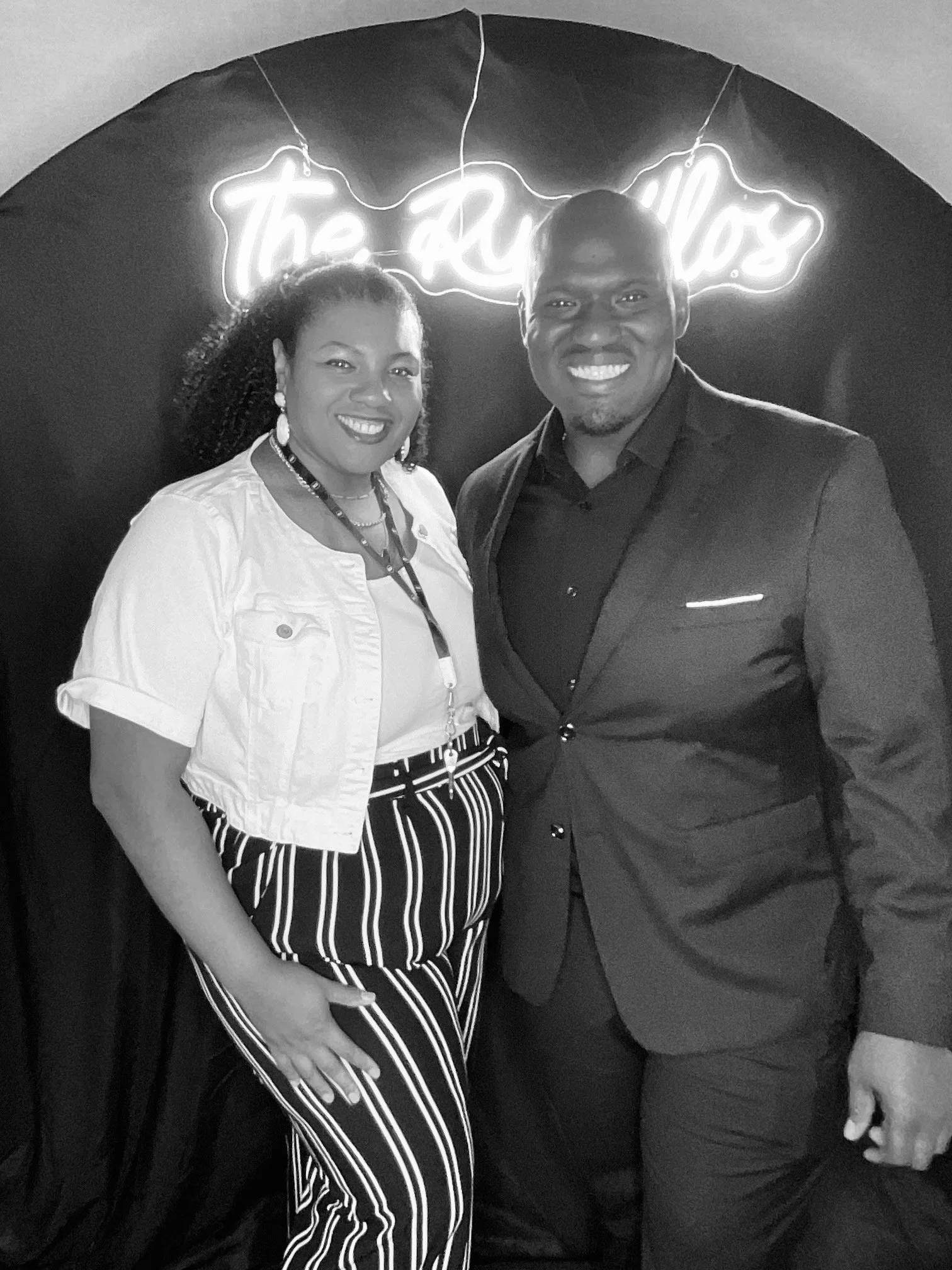 OnTheBeatFx Photo Booth and DJ Package Glam Booth Black and White Wedding NJ PA NY MD 001.jpeg
