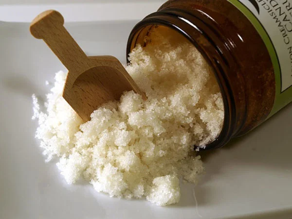 Sugar Scrub with Wooden Scoop