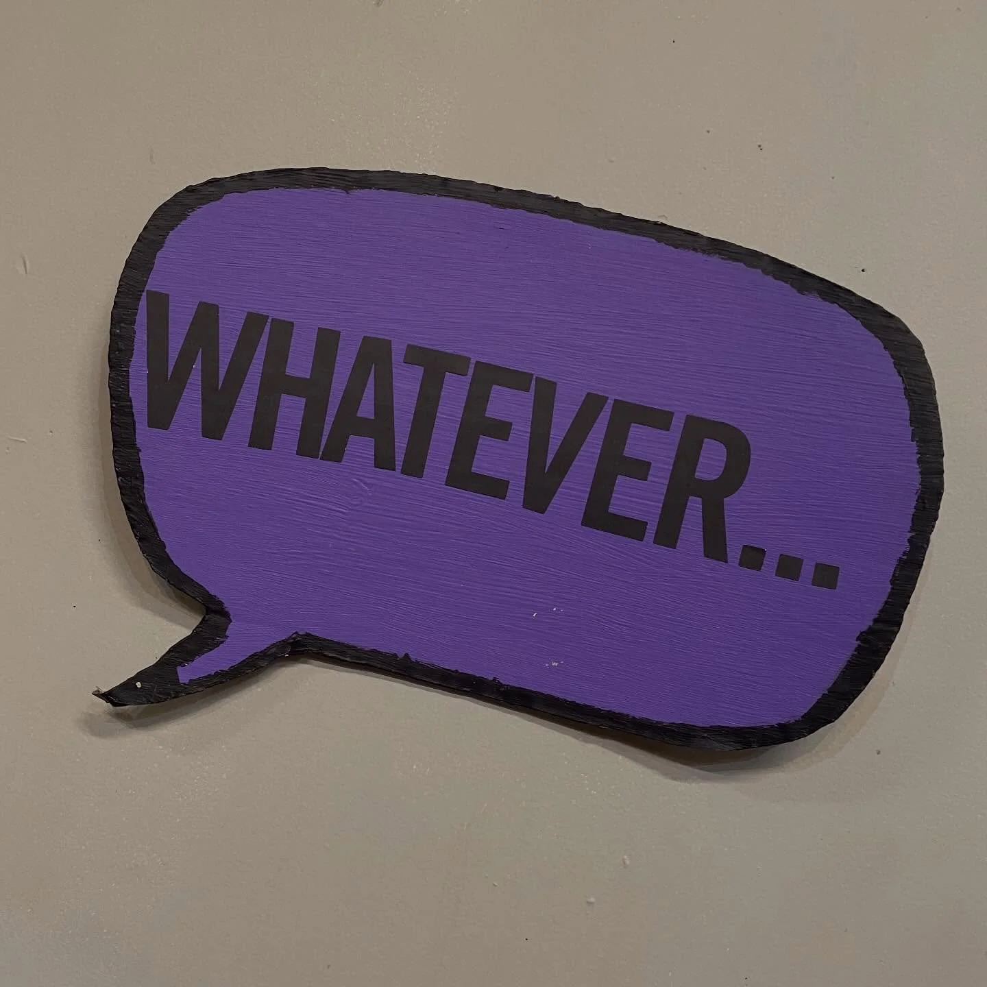 It&rsquo;s going to be all that and a bag of chips tonight! Show off your best 90&rsquo;s fashion and test your knowledge of 1990&rsquo;s pop culture to the test at Back to the 90&rsquo;s Trivia this evening hosted by @natchristiana! #90s #totallyrad