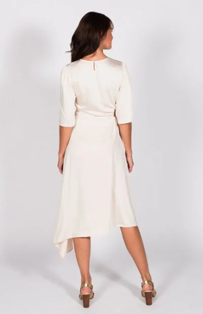 Location-vêtements-mariage-Jules-et-moi-robe-blanche-ba&sh-6.jpg