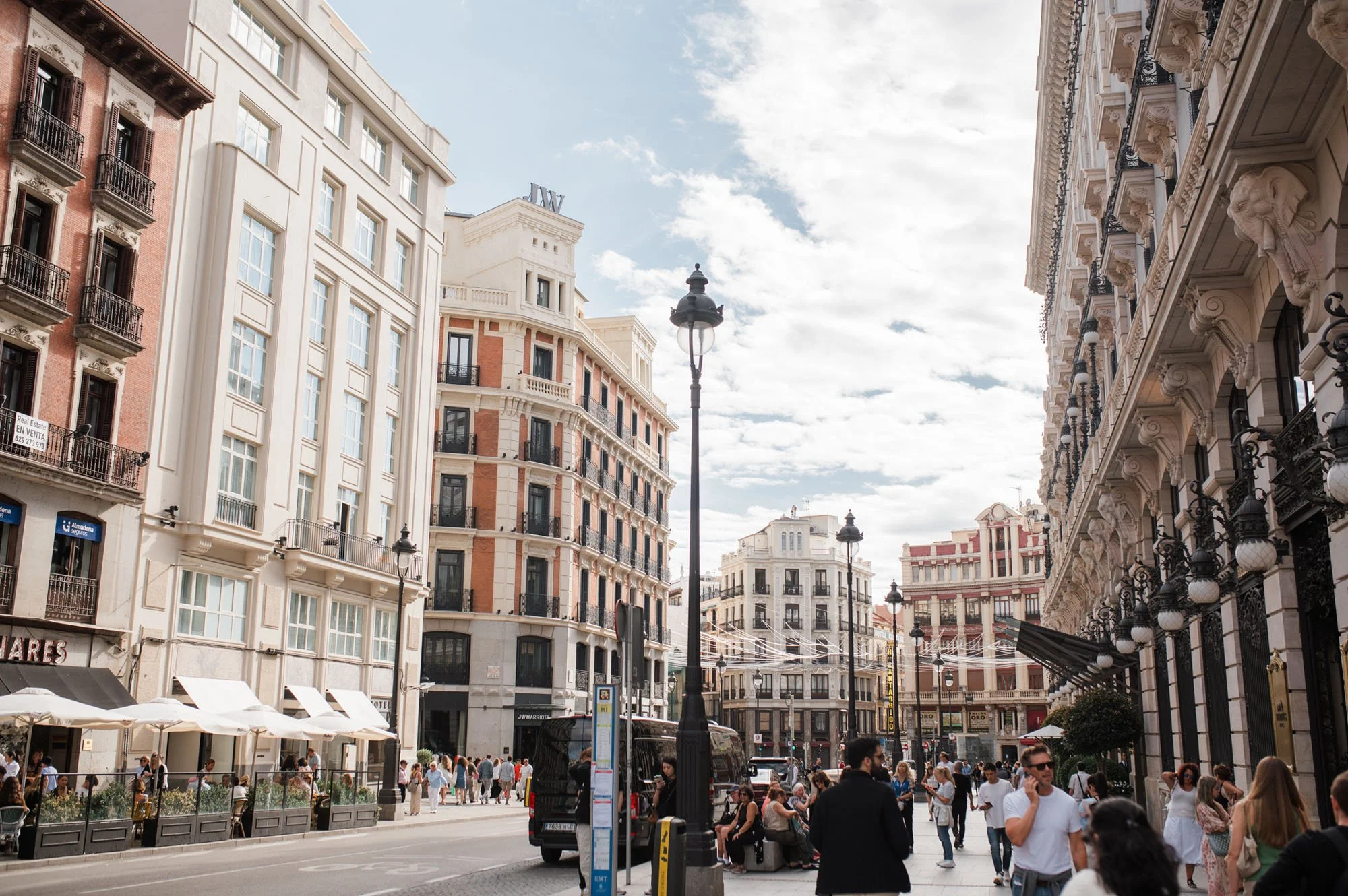 Magnifique mariage à Madrid : charme et élégance.jpg