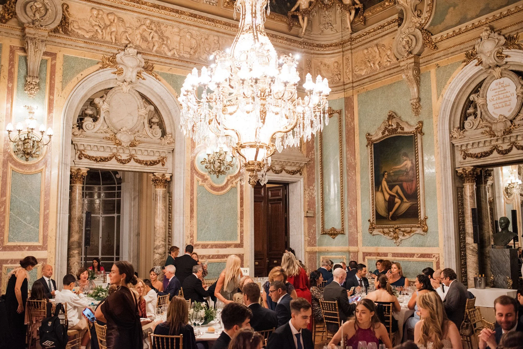 À Madrid, l’amour se célèbre en grand.jpg
