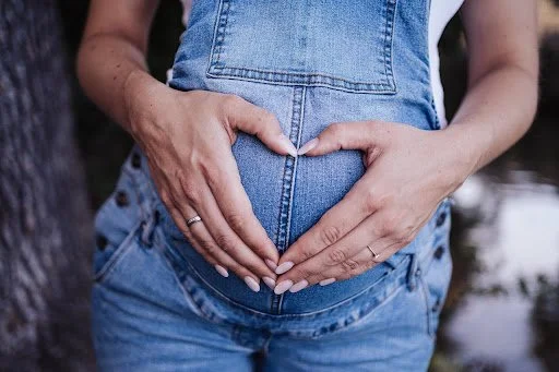 Navigating Gestational Surrogacy With Road To Baby: What Intended Parents and Surrogates Should Know