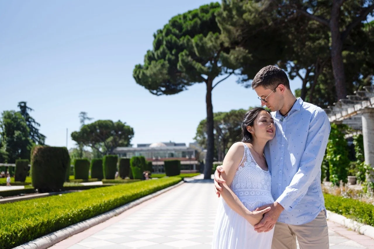 Retiro Couple Maternity3.jpeg