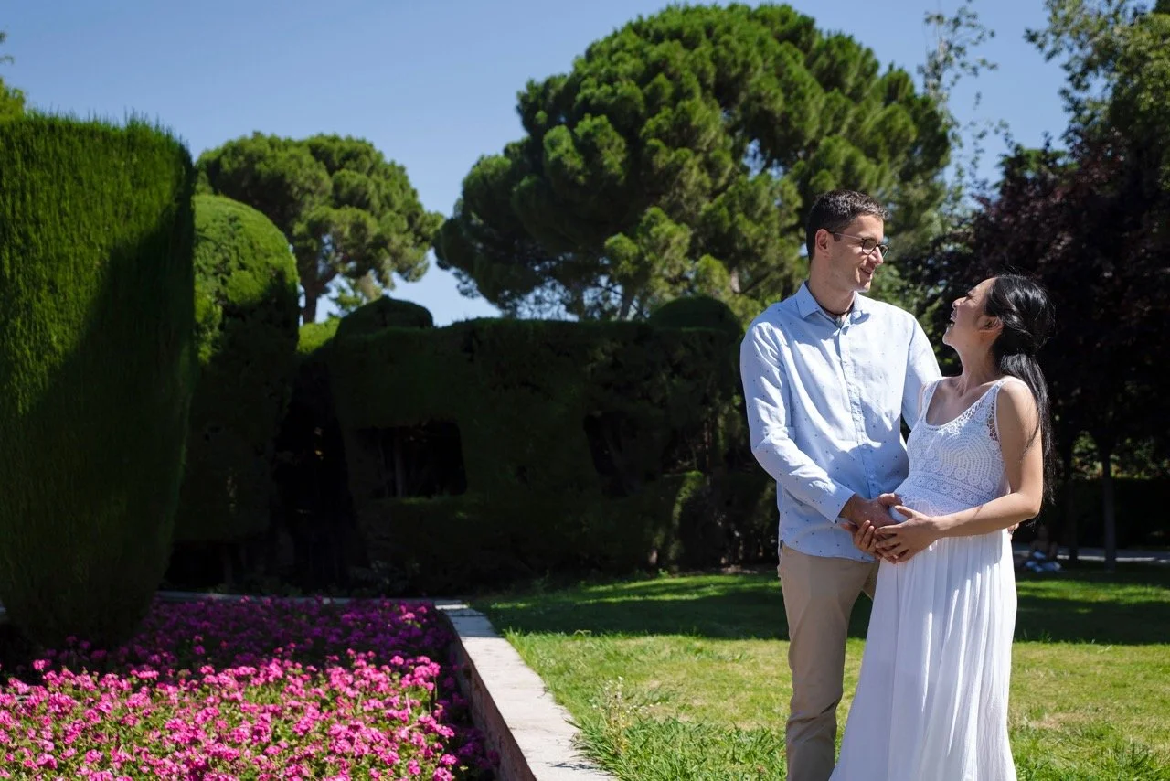 Retiro Couple Maternity2.jpeg