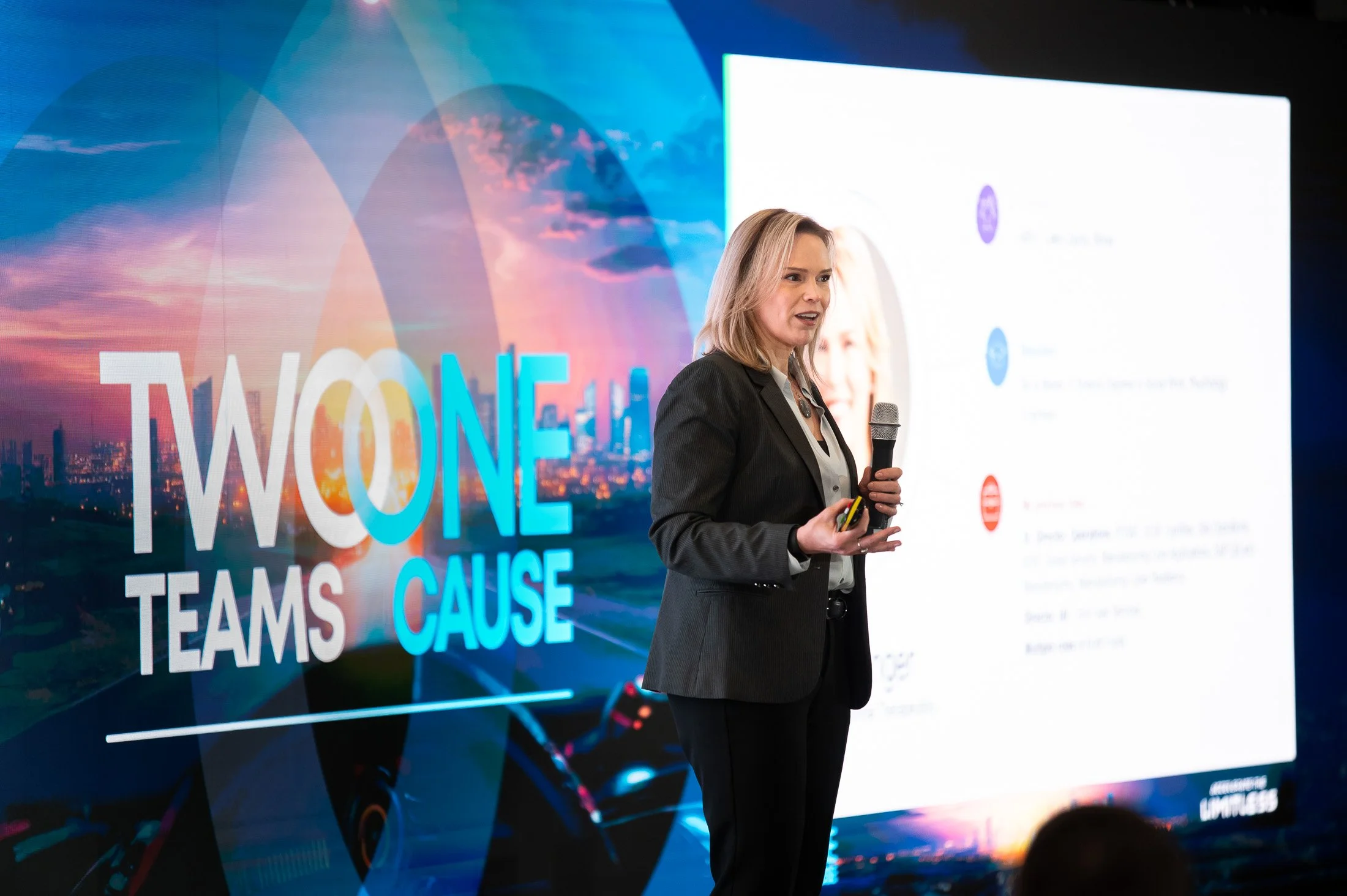 Need an Event Photographer for a Conference or Convention? Here's What Most People Get Wrong.