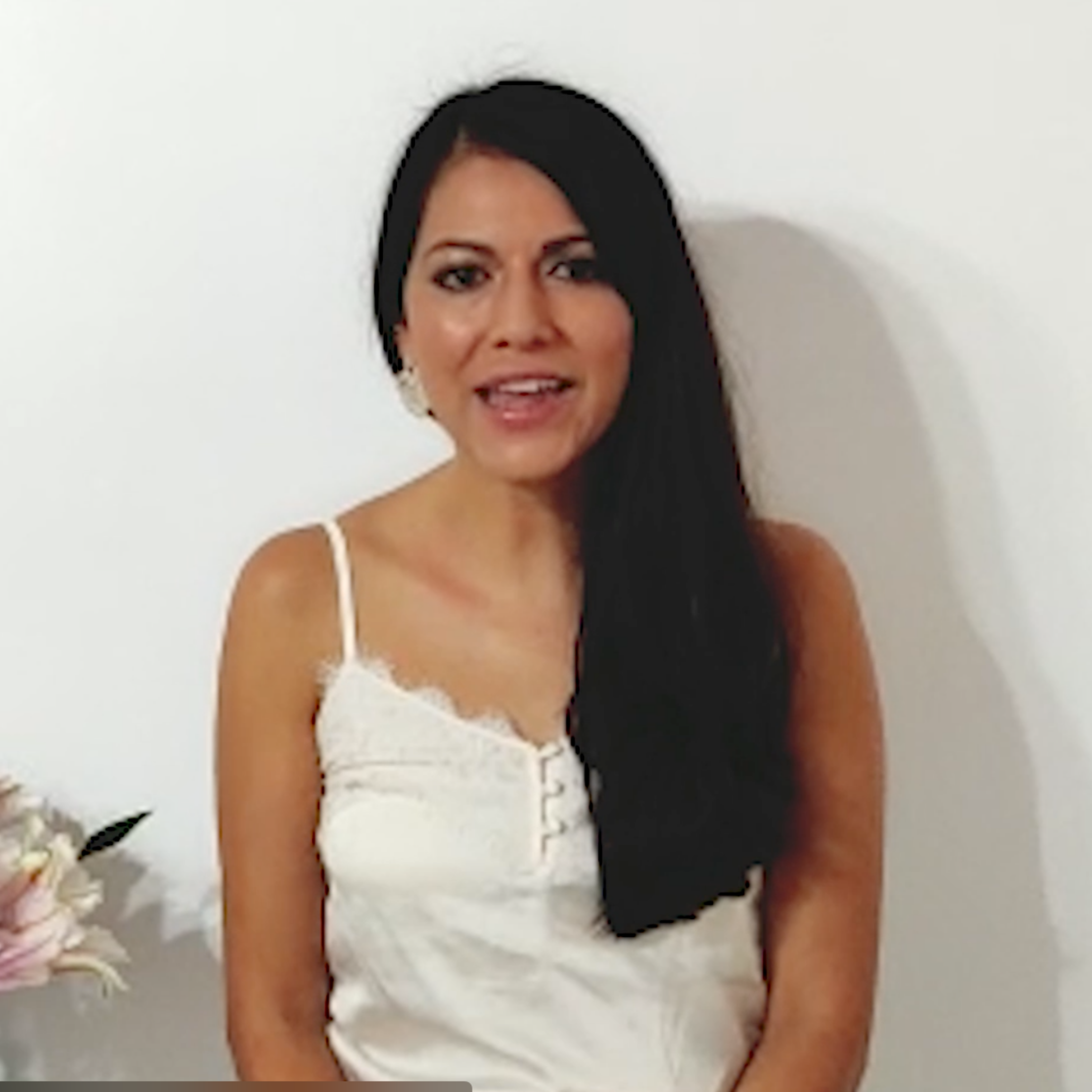 Andrea Castillo, Farmacéutica y orfebre
