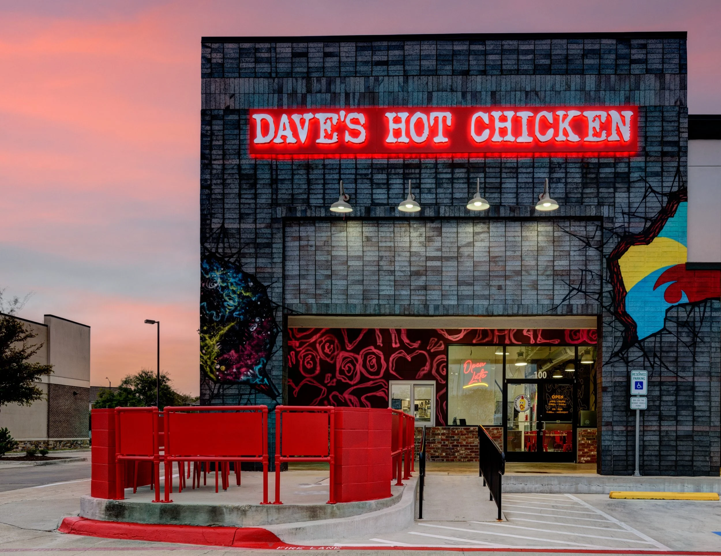 LOCATIONS (new) — DAVE'S HOT CHICKEN - Dave's Hot Chicken Gresham Opening Date