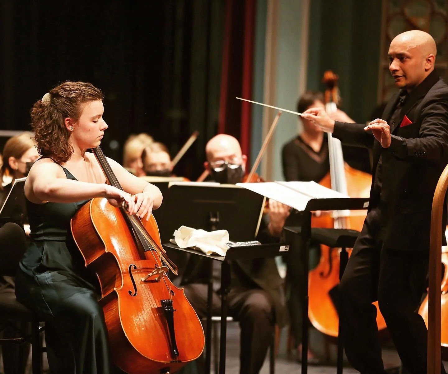 Last weekend marked the end of my first full season as MD with the @wyosymph since joining the orchestra in 2019.
Our closing concert of Triumph, which featured our two Young Artist Concerto Competition winners, truly showcased how far we&rsquo;ve co