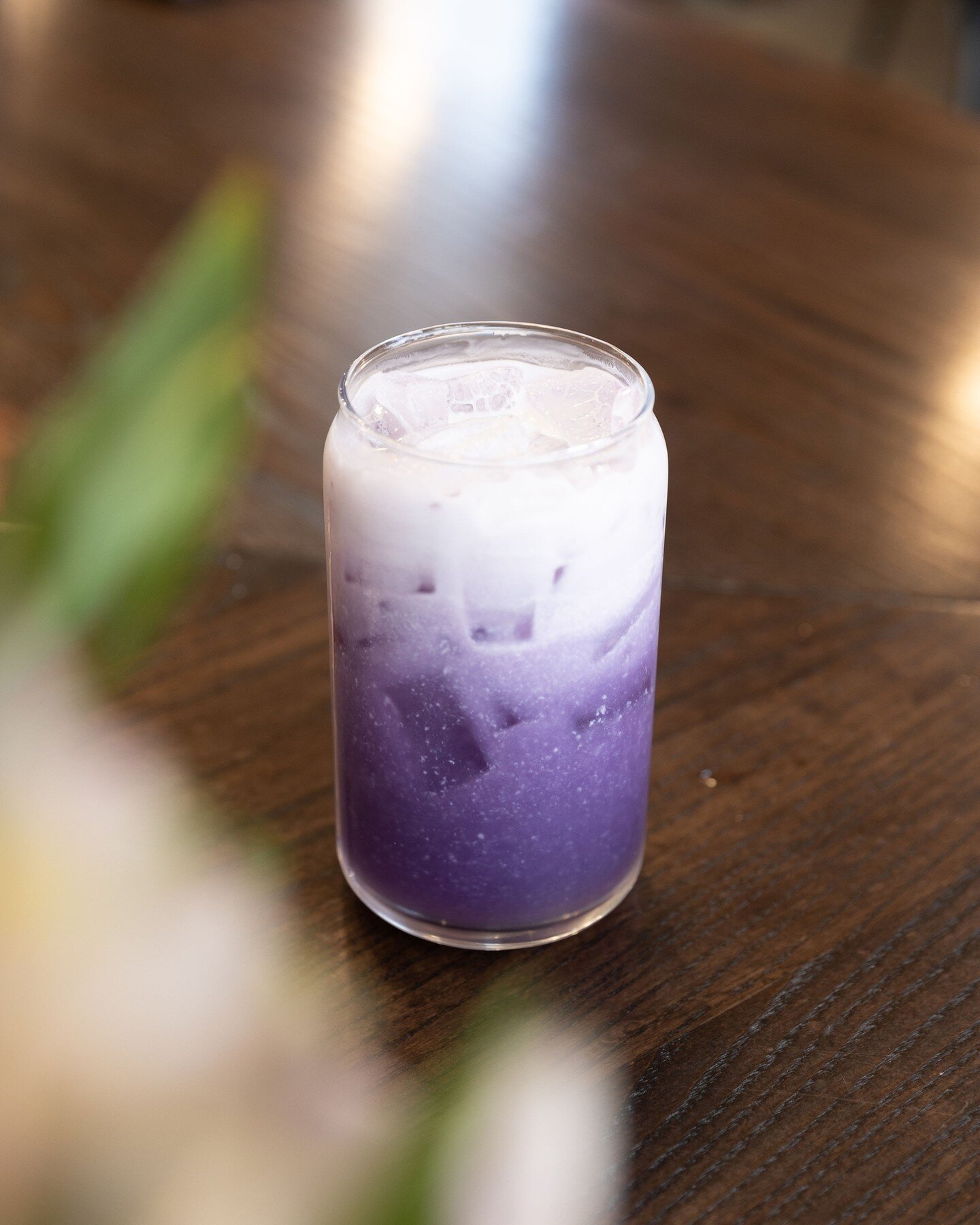 You don't need to go to Italy to get a taste of summer, just come down to Fulton! We have an Italian Lavander Lemonade ready to fulfill all of your summer dreams ☀️☁️ Come try our Lavander lemonade, before the end of summer ⁠
⁠
⁠
⁠
⁠
⁠
⁠
⁠
⁠
#blackow