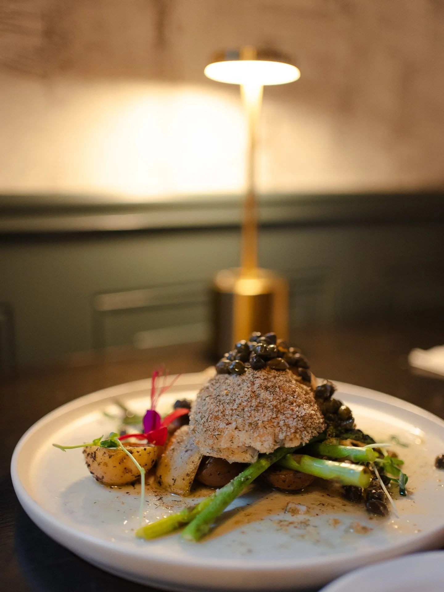 ✨ From the ocean to your plate 🌊
Our Baked Newfoundland Cod &mdash; wild-caught, oven-kissed, and topped with a golden dill butter crumb 💛
Served with lemon dill risotto, olive oil&ndash;poached capers, and market-fresh veggies 🌿

#TheGypsyTeaRoom