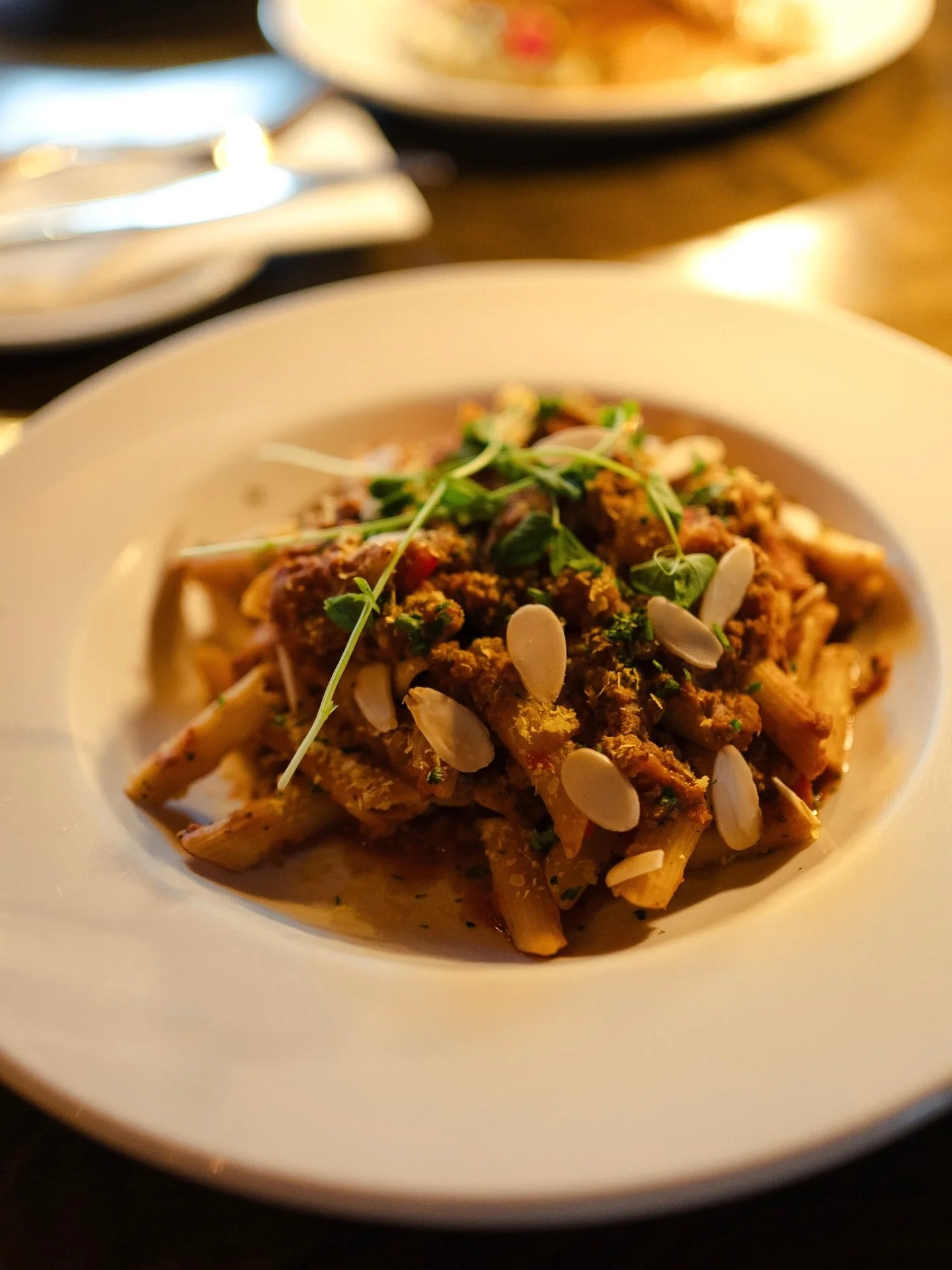 🍝✨ Classic comfort with a plant-based twist.
Our Penne Bolognese features a rich plant-based rag&ugrave;, finished with nutritional yeast and toasted almond for depth, warmth, and flavour in every bite.

#TheGypsyTeaRoom #StJohnsEats
