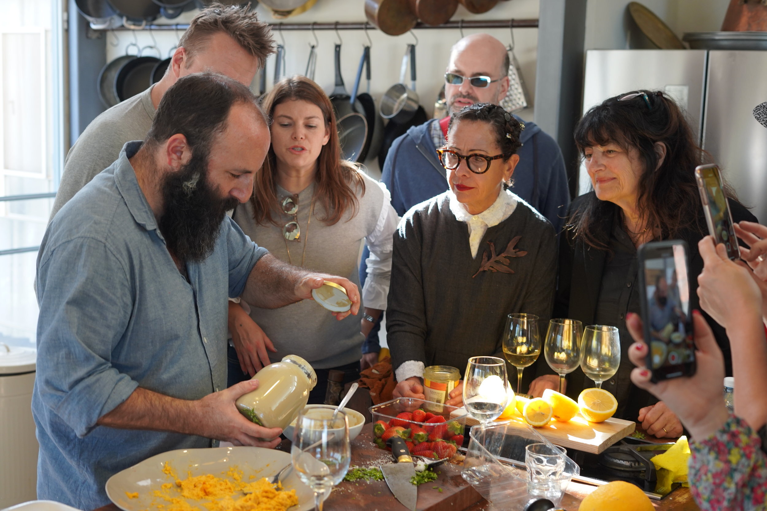 CELEBRITY CHEF BIRTHRIGHT TO ISRAEL