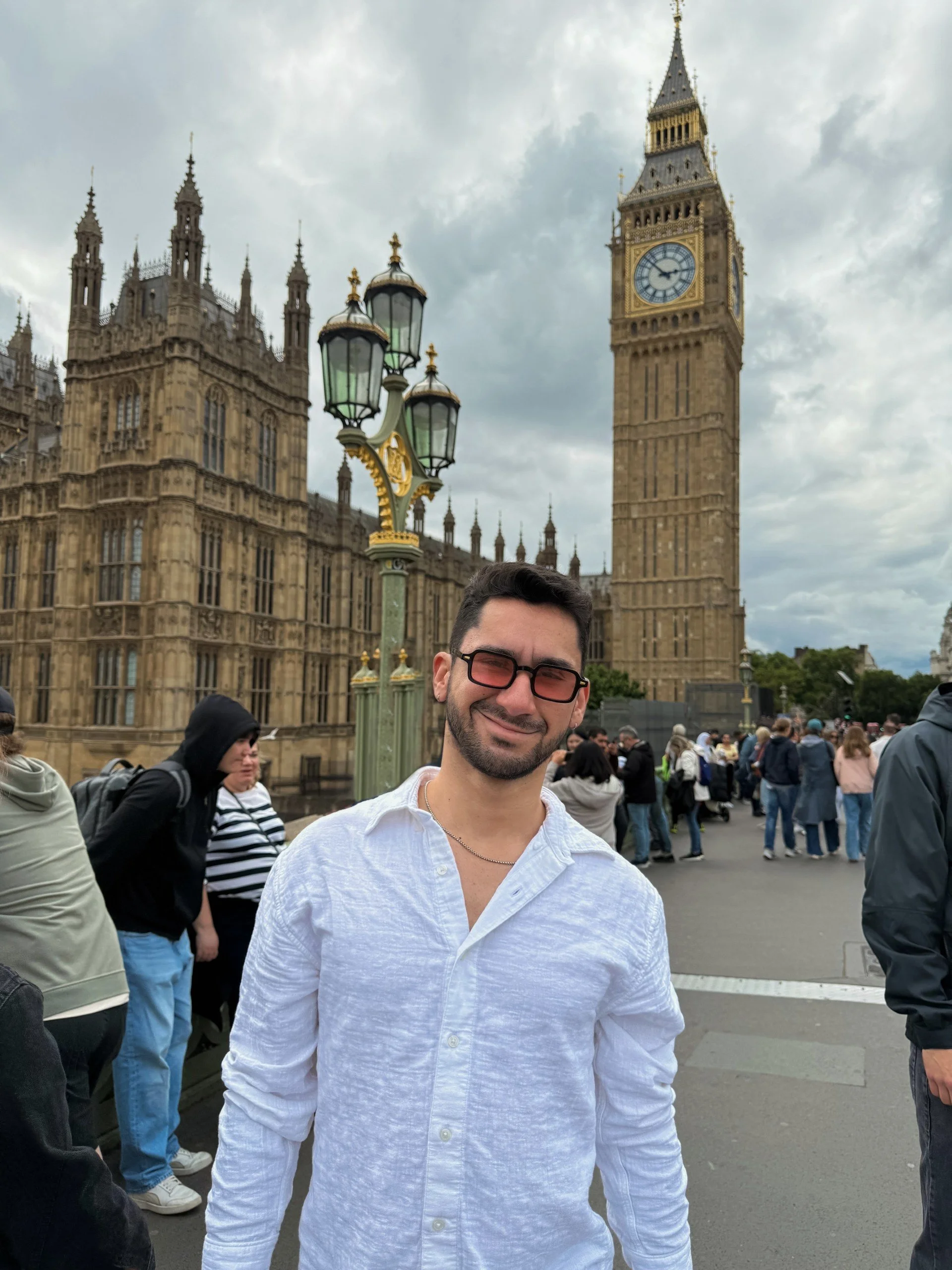 <strong>Sebastian Calonge</strong><br>Associate Event Manager<br>Luxury Marketing