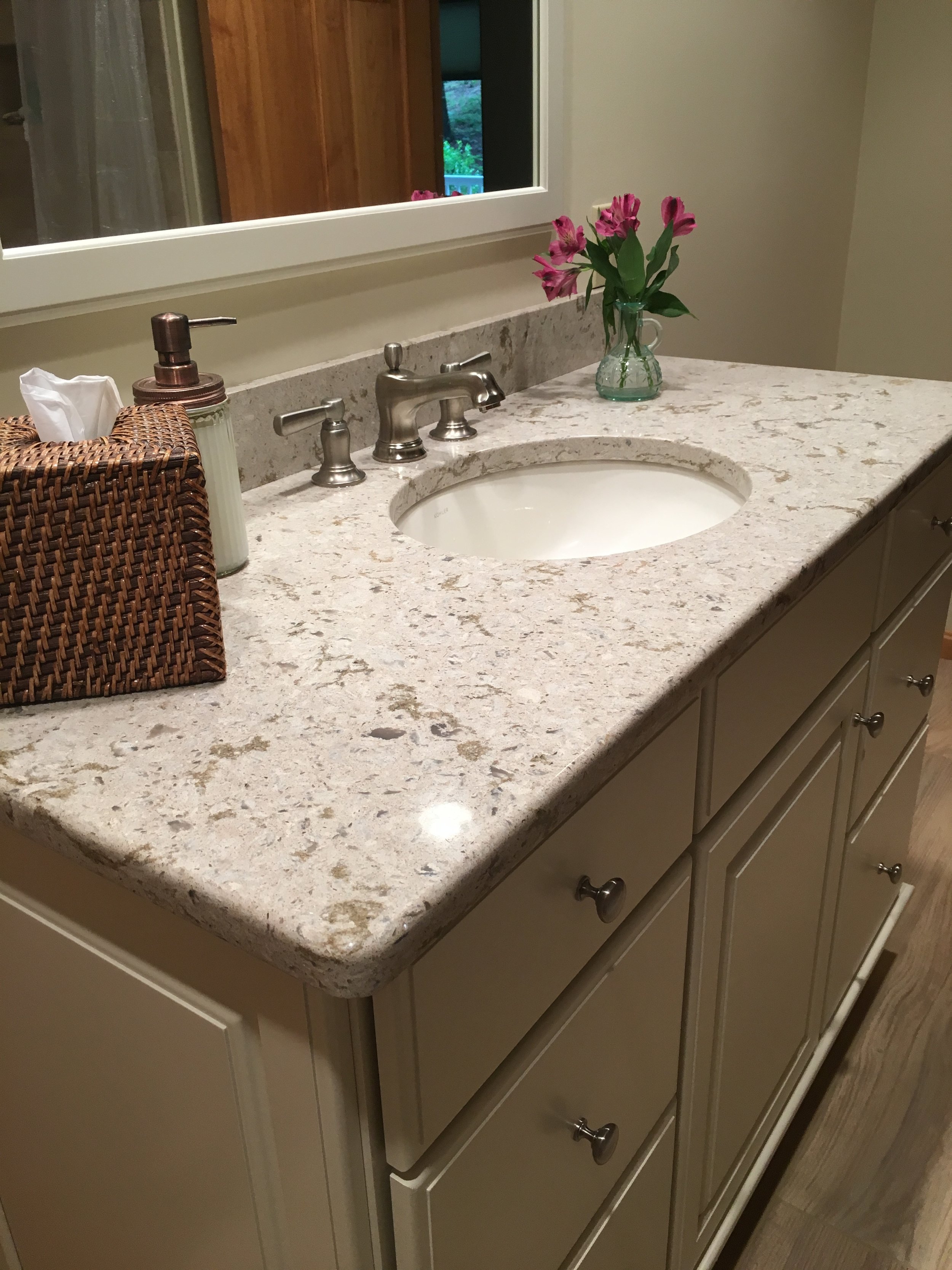 COUNTERTOPS