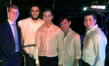 190527-boston-jewish-teens-save-man-with-swastika-se-204p_e023b68f8c3cdd987fdf2fde38da347e.fit-360w.jpg