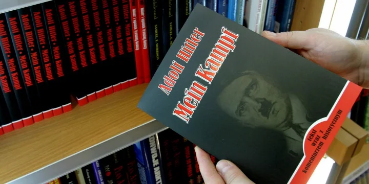 meinkampf.jpg